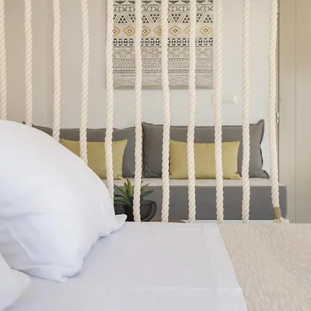 Nevma Boutique Nausa